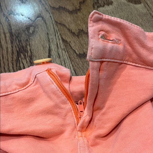 Hooters Women's Pocket Shorts - Picture 6 of 7